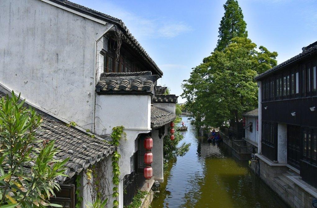 静谧飞行